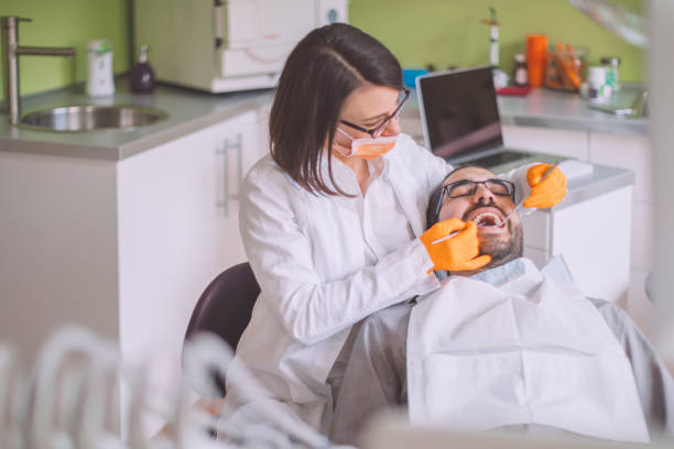 Best Emergency Cosmetic Dentistry in Santa Ana, CA